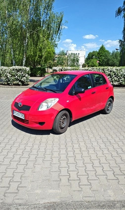 Toyota Yaris cena 9600 przebieg: 173200, rok produkcji 2007 z Poznań małe 106